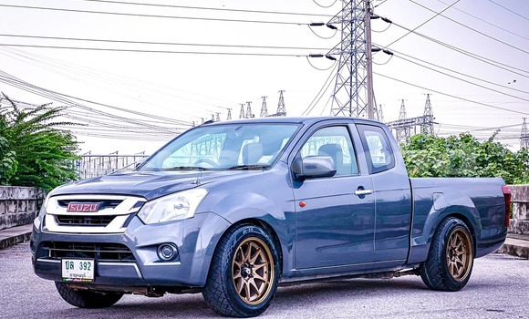 Buy Used Isuzu D-Max Other Car in Samut Sakhon in Samut Sakhon