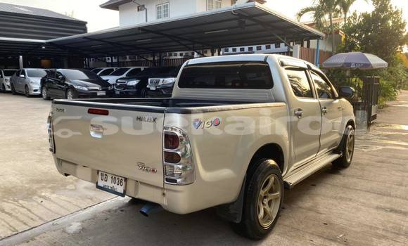 Buy Used Toyota Hiluxe VIGO Other Car in Nakhon Ratchasima in Nakhon Ratchasima Buy Used Toyota Hiluxe VIGO Other Car in Nakhon Ratchasima in Nakhon Ratchasima