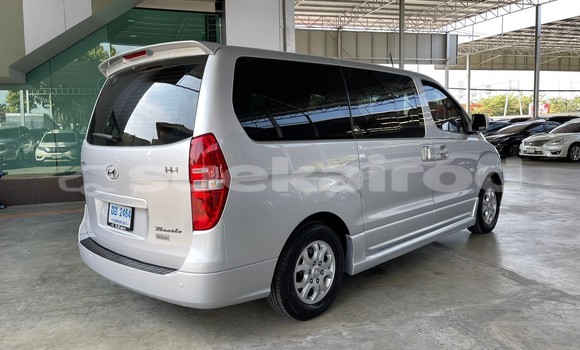 Buy Used Hyundai H1 Other Car in Bangkok in Bangkok Buy Used Hyundai H1 Other Car in Bangkok in Bangkok