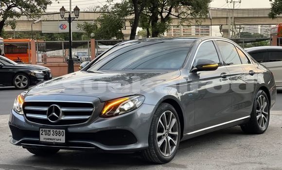 Buy Used Mercedes-Benz E-Classe Other Car in Bangkok in Bangkok Buy Used Mercedes-Benz E-Classe Other Car in Bangkok in Bangkok