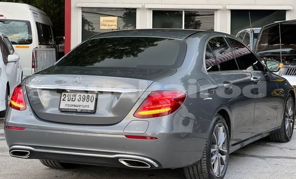 Buy Used Mercedes-Benz E-Classe Other Car in Bangkok in Bangkok Buy Used Mercedes-Benz E-Classe Other Car in Bangkok in Bangkok