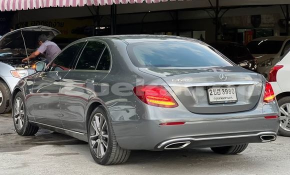Buy Used Mercedes-Benz E-Classe Other Car in Bangkok in Bangkok Buy Used Mercedes-Benz E-Classe Other Car in Bangkok in Bangkok
