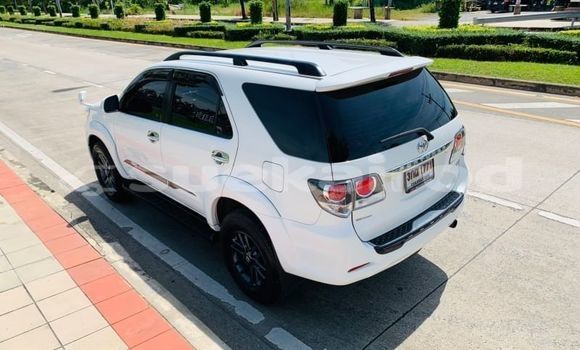 Buy Used Toyota Fortuner White Car in Bangkok in Bangkok Buy Used Toyota Fortuner White Car in Bangkok in Bangkok