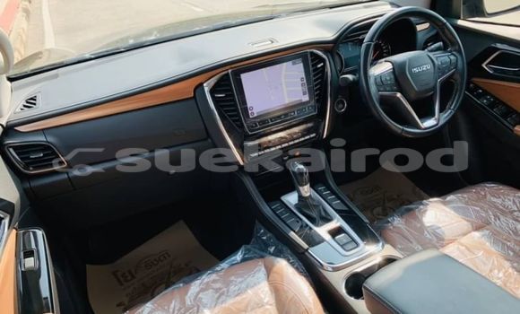 ซื้อ รถมือสอง Isuzu MU-X สีน้ำตาล รถยนต์ ใน %{เมือง} ใน กรุงเทพมหานคร ซื้อ รถมือสอง Isuzu MU-X สีน้ำตาล รถยนต์ ใน %{เมือง} ใน กรุงเทพมหานคร