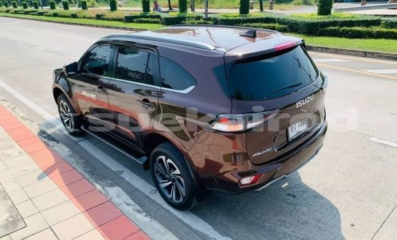 ซื้อ รถมือสอง Isuzu MU-X สีน้ำตาล รถยนต์ ใน %{เมือง} ใน กรุงเทพมหานคร ซื้อ รถมือสอง Isuzu MU-X สีน้ำตาล รถยนต์ ใน %{เมือง} ใน กรุงเทพมหานคร