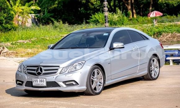 ซื้อ รถมือสอง Mercedes‒Benz E–Class อื่น ๆ รถยนต์ ใน %{เมือง} ใน กรุงเทพมหานคร