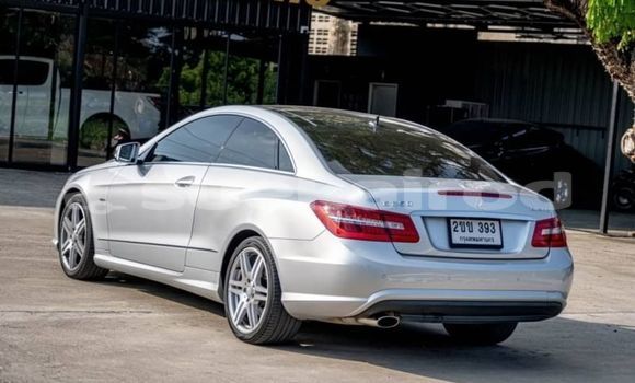 ซื้อ รถมือสอง Mercedes‒Benz E–Class อื่น ๆ รถยนต์ ใน %{เมือง} ใน กรุงเทพมหานคร ซื้อ รถมือสอง Mercedes‒Benz E–Class อื่น ๆ รถยนต์ ใน %{เมือง} ใน กรุงเทพมหานคร