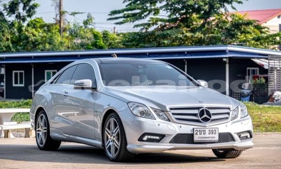 ซื้อ รถมือสอง Mercedes‒Benz E–Class อื่น ๆ รถยนต์ ใน %{เมือง} ใน กรุงเทพมหานคร ซื้อ รถมือสอง Mercedes‒Benz E–Class อื่น ๆ รถยนต์ ใน %{เมือง} ใน กรุงเทพมหานคร