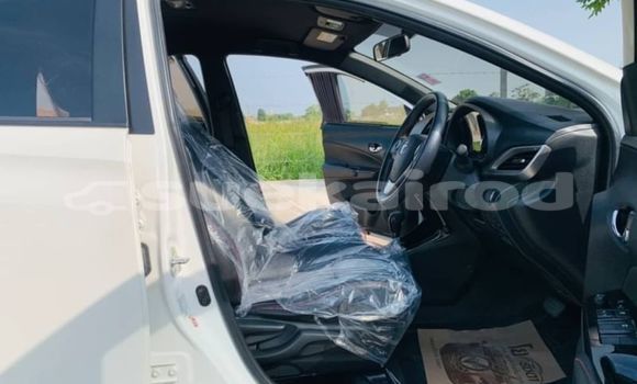 Buy Used Toyota Yaris Ativ White Car in Bangkok in Bangkok Buy Used Toyota Yaris Ativ White Car in Bangkok in Bangkok