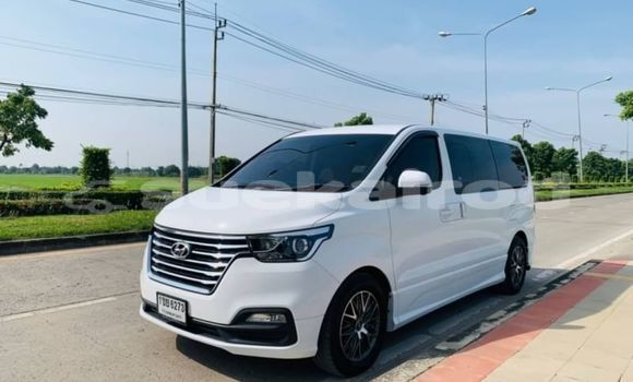 ซื้อ รถมือสอง Hyundai H1 ขาว รถยนต์ ใน %{เมือง} ใน กรุงเทพมหานคร ซื้อ รถมือสอง Hyundai H1 ขาว รถยนต์ ใน %{เมือง} ใน กรุงเทพมหานคร