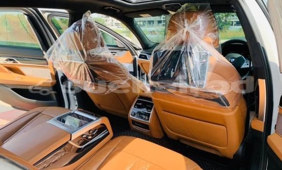 Buy Used BMW 7-Series White Car in Bangkok in Bangkok Buy Used BMW 7-Series White Car in Bangkok in Bangkok