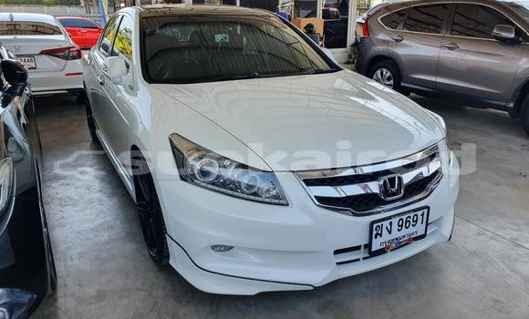 Buy Used Honda Accord White Car in Bangkok in Bangkok Buy Used Honda Accord White Car in Bangkok in Bangkok
