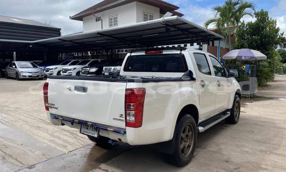 Buy Used Isuzu D-Max White Car in Nakhon Ratchasima in Nakhon Ratchasima Buy Used Isuzu D-Max White Car in Nakhon Ratchasima in Nakhon Ratchasima