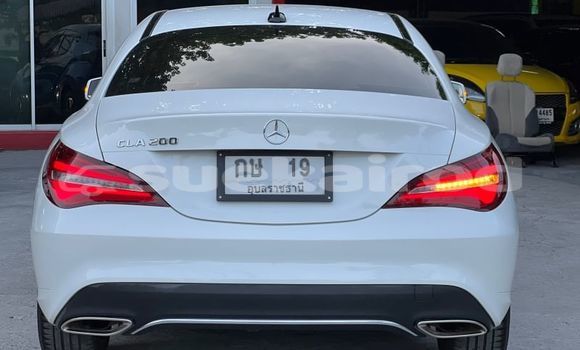 Buy Used Mercedes-Benz C-Classe White Car in Bangkok in Bangkok Buy Used Mercedes-Benz C-Classe White Car in Bangkok in Bangkok