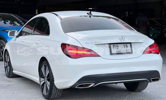 Buy Used Mercedes-Benz C-Classe White Car in Bangkok in Bangkok Buy Used Mercedes-Benz C-Classe White Car in Bangkok in Bangkok