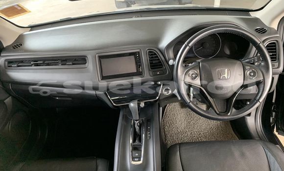 ซื้อ รถมือสอง Honda HR-V สีดำ รถยนต์ ใน %{เมือง} ใน ขอนแก่น ซื้อ รถมือสอง Honda HR-V สีดำ รถยนต์ ใน %{เมือง} ใน ขอนแก่น