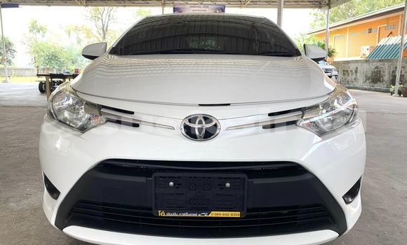 Buy Used Toyota Vios White Car in Khon Kaen in Khon Kaen