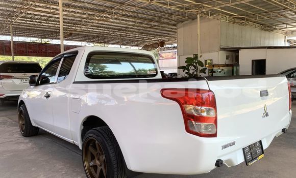 ซื้อ รถมือสอง Mitsubishi Triton ขาว รถยนต์ ใน %{เมือง} ใน ขอนแก่น ซื้อ รถมือสอง Mitsubishi Triton ขาว รถยนต์ ใน %{เมือง} ใน ขอนแก่น