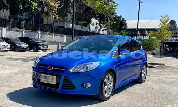 Buy Used Ford Focus Blue Car in Bangkok in Bangkok