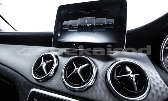 ซื้อ รถมือสอง Mercedes-Benz GLA-klasse ขาว รถยนต์ ใน %{เมือง} ใน กรุงเทพมหานคร ซื้อ รถมือสอง Mercedes-Benz GLA-klasse ขาว รถยนต์ ใน %{เมือง} ใน กรุงเทพมหานคร