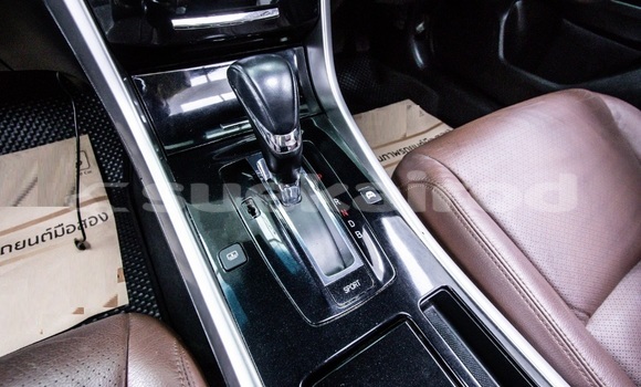 ซื้อ รถมือสอง Honda Accord สีดำ รถยนต์ ใน %{เมือง} ใน กรุงเทพมหานคร ซื้อ รถมือสอง Honda Accord สีดำ รถยนต์ ใน %{เมือง} ใน กรุงเทพมหานคร