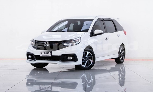 Buy Used Honda Mobilio White Car in Bangkok in Bangkok