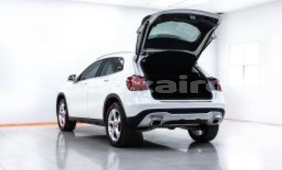 Buy Used Mercedes-Benz GLA-klasse White Car in Bangkok in Bangkok Buy Used Mercedes-Benz GLA-klasse White Car in Bangkok in Bangkok