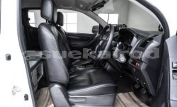 ซื้อ รถมือสอง Isuzu D-Max ขาว รถยนต์ ใน %{เมือง} ใน กรุงเทพมหานคร ซื้อ รถมือสอง Isuzu D-Max ขาว รถยนต์ ใน %{เมือง} ใน กรุงเทพมหานคร