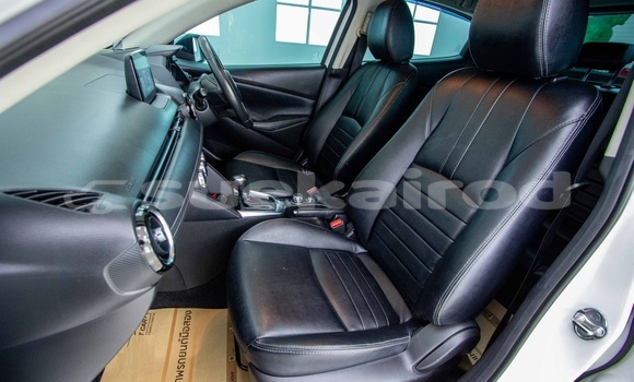 ซื้อ รถมือสอง Mazda 2 ขาว รถยนต์ ใน %{เมือง} ใน กรุงเทพมหานคร ซื้อ รถมือสอง Mazda 2 ขาว รถยนต์ ใน %{เมือง} ใน กรุงเทพมหานคร