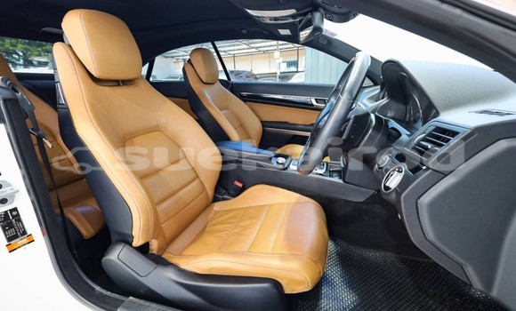 Buy Used Mercedes-Benz E-klasse White Car in Bangkok in Bangkok Buy Used Mercedes-Benz E-klasse White Car in Bangkok in Bangkok