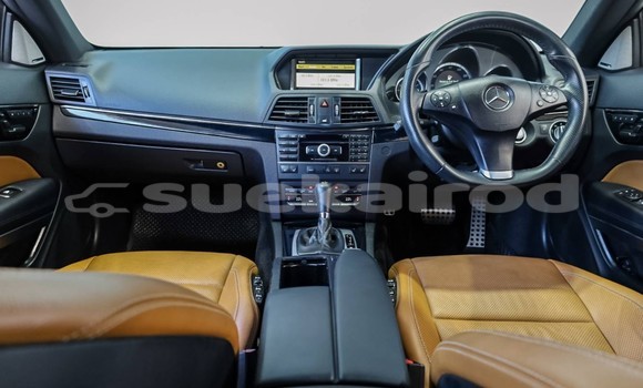 Buy Used Mercedes-Benz E-klasse White Car in Bangkok in Bangkok Buy Used Mercedes-Benz E-klasse White Car in Bangkok in Bangkok