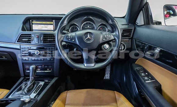 Buy Used Mercedes-Benz E-klasse White Car in Bangkok in Bangkok Buy Used Mercedes-Benz E-klasse White Car in Bangkok in Bangkok