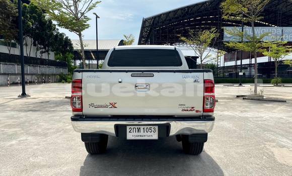 Buy Used Toyota Hiluxe VIGO Other Car in Bangkok in Bangkok Buy Used Toyota Hiluxe VIGO Other Car in Bangkok in Bangkok