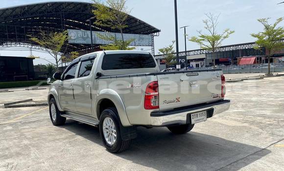 Buy Used Toyota Hiluxe VIGO Other Car in Bangkok in Bangkok Buy Used Toyota Hiluxe VIGO Other Car in Bangkok in Bangkok