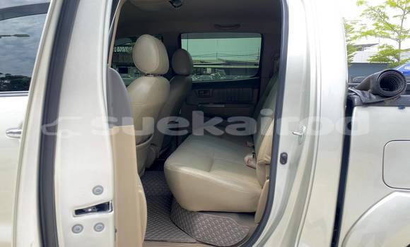 Buy Used Toyota Hiluxe VIGO Other Car in Bangkok in Bangkok Buy Used Toyota Hiluxe VIGO Other Car in Bangkok in Bangkok