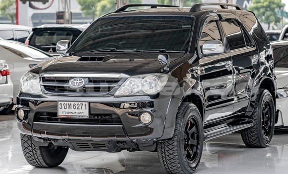 ซื้อ รถมือสอง Toyota Fortuner สีดำ รถยนต์ ใน %{เมือง} ใน กรุงเทพมหานคร ซื้อ รถมือสอง Toyota Fortuner สีดำ รถยนต์ ใน %{เมือง} ใน กรุงเทพมหานคร
