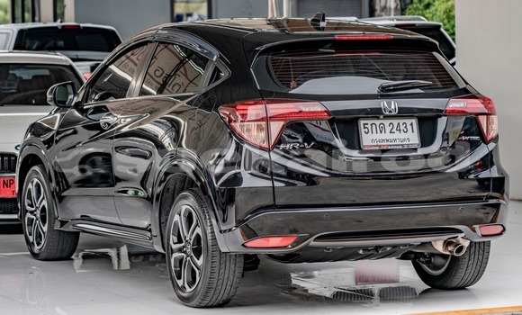 ซื้อ รถมือสอง Honda HR-V สีดำ รถยนต์ ใน %{เมือง} ใน กรุงเทพมหานคร ซื้อ รถมือสอง Honda HR-V สีดำ รถยนต์ ใน %{เมือง} ใน กรุงเทพมหานคร