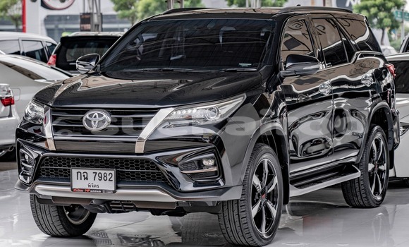 ซื้อ รถมือสอง Toyota Fortuner สีดำ รถยนต์ ใน %{เมือง} ใน กรุงเทพมหานคร ซื้อ รถมือสอง Toyota Fortuner สีดำ รถยนต์ ใน %{เมือง} ใน กรุงเทพมหานคร