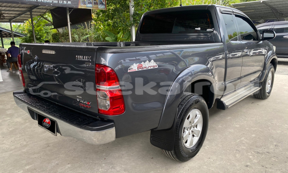 Buy Used Toyota Vigo Other Car in Bangkok in Bangkok Buy Used Toyota Vigo Other Car in Bangkok in Bangkok