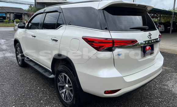 ซื้อ รถมือสอง Toyota Fortuner ขาว รถยนต์ ใน %{เมือง} ใน กรุงเทพมหานคร ซื้อ รถมือสอง Toyota Fortuner ขาว รถยนต์ ใน %{เมือง} ใน กรุงเทพมหานคร