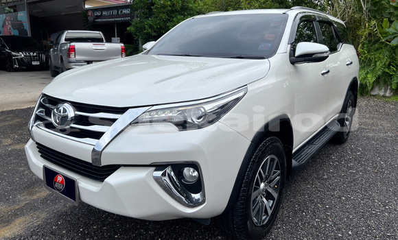 ซื้อ รถมือสอง Toyota Fortuner ขาว รถยนต์ ใน %{เมือง} ใน กรุงเทพมหานคร ซื้อ รถมือสอง Toyota Fortuner ขาว รถยนต์ ใน %{เมือง} ใน กรุงเทพมหานคร
