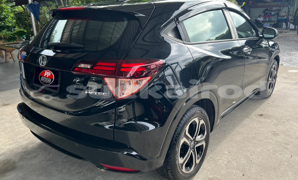 Buy Used Honda HR-V Black Car in Bangkok in Bangkok Buy Used Honda HR-V Black Car in Bangkok in Bangkok