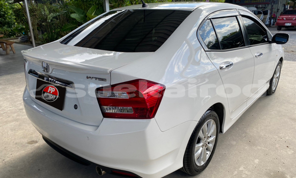 ซื้อ รถมือสอง Honda City ขาว รถยนต์ ใน %{เมือง} ใน กรุงเทพมหานคร ซื้อ รถมือสอง Honda City ขาว รถยนต์ ใน %{เมือง} ใน กรุงเทพมหานคร