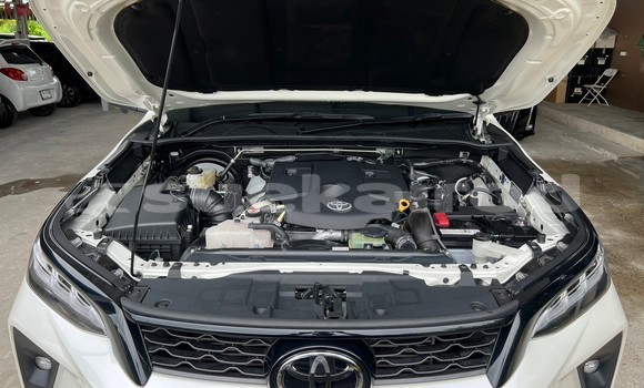 Buy Used Toyota Fortuner White Car in Songkhla in Songkhla Buy Used Toyota Fortuner White Car in Songkhla in Songkhla