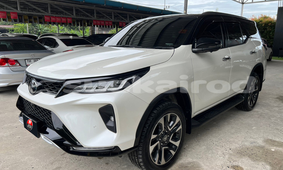 Buy Used Toyota Fortuner White Car in Songkhla in Songkhla Buy Used Toyota Fortuner White Car in Songkhla in Songkhla