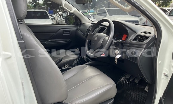 ซื้อ รถมือสอง Mitsubishi Triton ขาว รถยนต์ ใน %{เมือง} ใน สงขลา ซื้อ รถมือสอง Mitsubishi Triton ขาว รถยนต์ ใน %{เมือง} ใน สงขลา