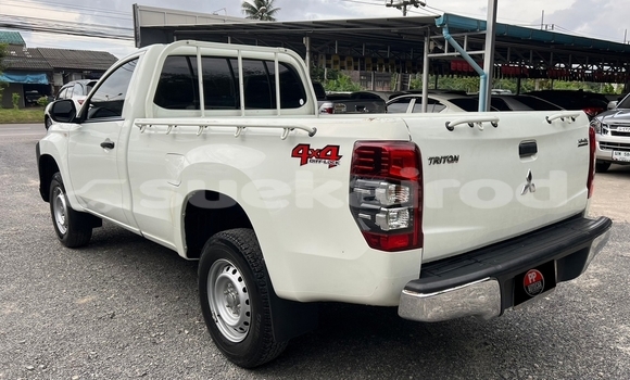 ซื้อ รถมือสอง Mitsubishi Triton ขาว รถยนต์ ใน %{เมือง} ใน สงขลา ซื้อ รถมือสอง Mitsubishi Triton ขาว รถยนต์ ใน %{เมือง} ใน สงขลา