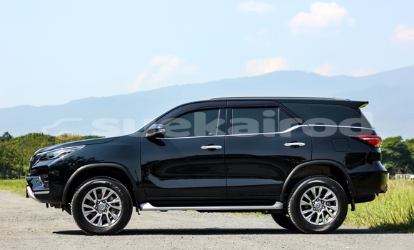 Buy Used Toyota Fortuner Black Car in Chiang Mai in Chiang Mai Buy Used Toyota Fortuner Black Car in Chiang Mai in Chiang Mai