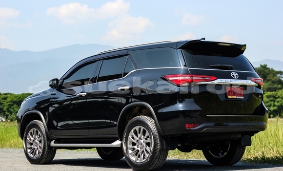 Buy Used Toyota Fortuner Black Car in Chiang Mai in Chiang Mai Buy Used Toyota Fortuner Black Car in Chiang Mai in Chiang Mai