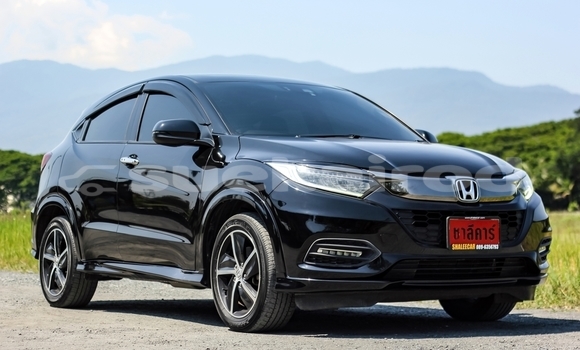 Buy Used Honda HR-V Black Car in Chiang Mai in Chiang Mai Buy Used Honda HR-V Black Car in Chiang Mai in Chiang Mai